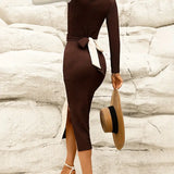 Női testhezálló ruha - hosszú ujjú - geometrikus minta - elegáns texturált anyag