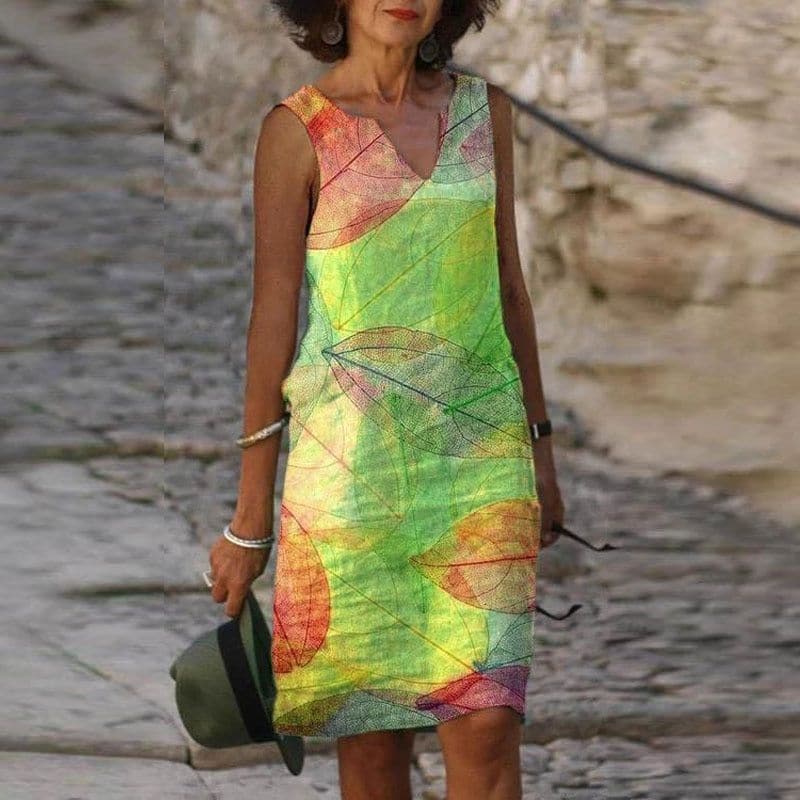 Julie - Gyönyörű mintákkal ellátott designer ruha