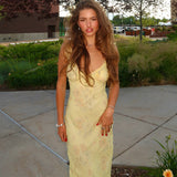 Női slip-on ruha – Slim fit – Szatén – Vintage minta – Bokáig érő