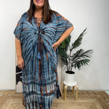 Női kaftán ruha - bő szabású - batikolt minta - fűzős gallér - rövid ujjú