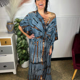 Női kaftán ruha - bő szabású - batikolt minta - fűzős gallér - rövid ujjú