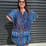 Női kaftán ruha - bő szabású - batikolt minta - fűzős gallér - rövid ujjú